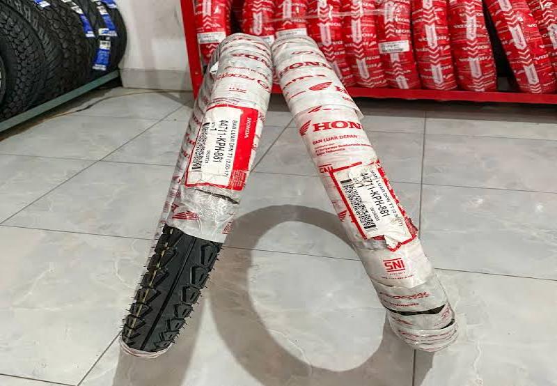 BAN HONDA FEDERAL AHM 250 RING 17